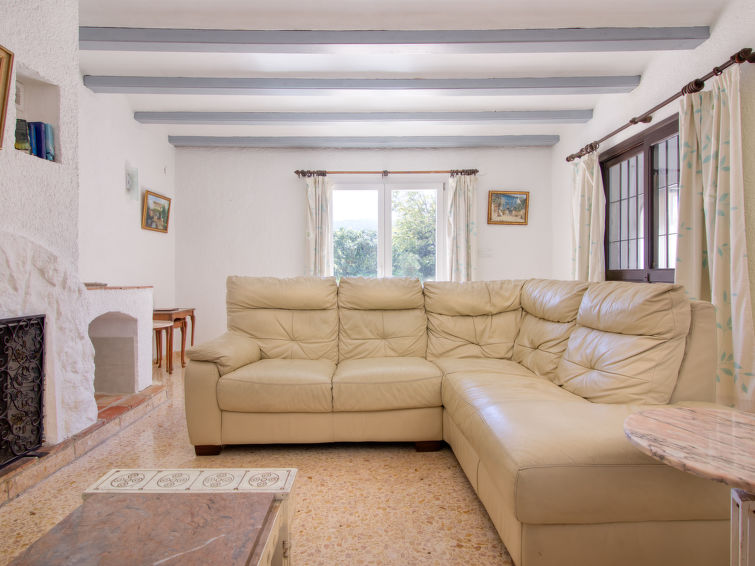 Rent Rural House in Javea Forest picture-5