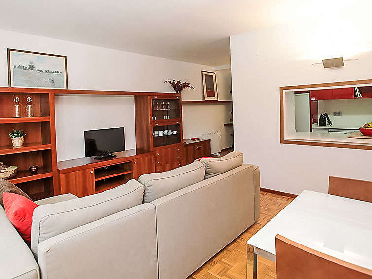 Rent House in Barcelona Vila Olimpica Pamplona picture-1