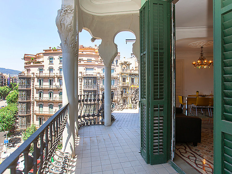 Rent House in Barcelona Eix.Dret:Roger de LLuria/Valencia picture-0