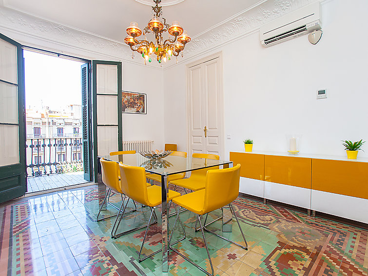 Rent House in Barcelona Eix.Dret:Roger de LLuria/Valencia picture-1