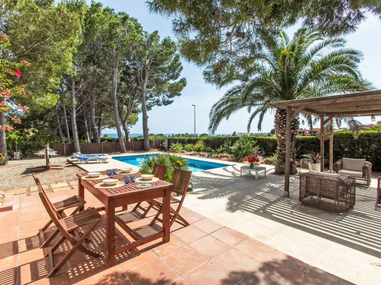 Rent Villa in  Platja Calafato picture-1