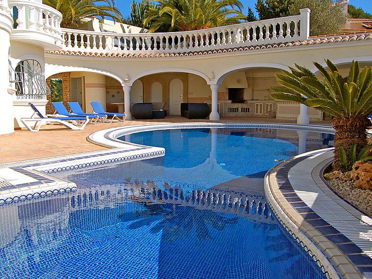 Rent Villa in Moraira Luxemburg picture-25