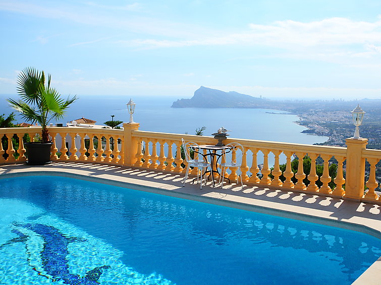 Rent Villa in Altea Del Sol picture-11