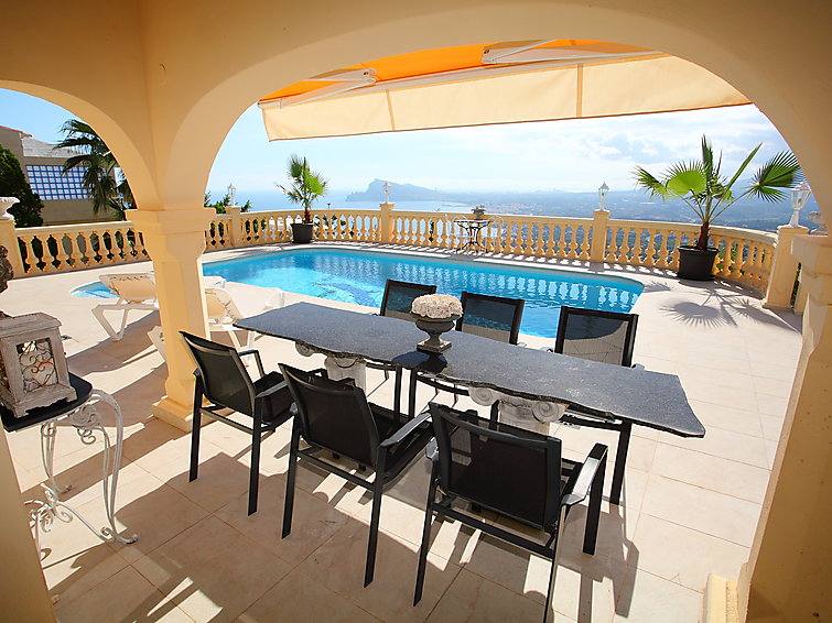 Rent Villa in Altea Del Sol picture-8