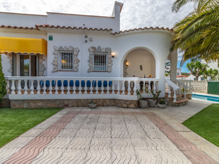 Rent House in Empuriabrava Green House picture-20