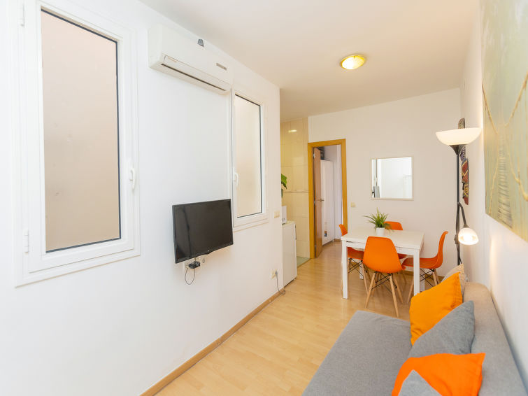 Rent House in Barcelona Eixample Dret Sagrada Familia picture-5