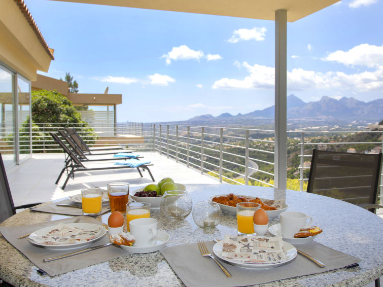 Rent Villa in Altea La Estrella picture-10