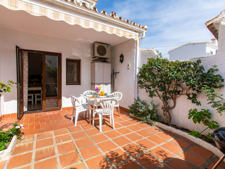 Rent House in Nerja Pueblo Rosa picture-7