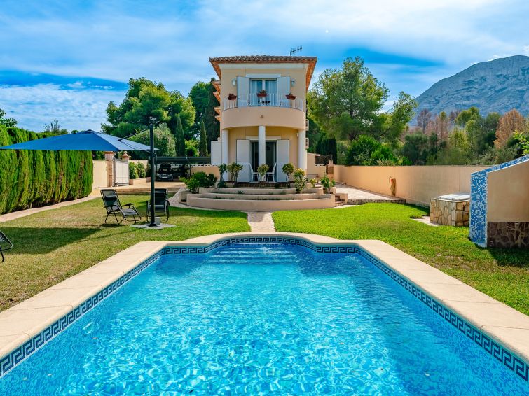 Rent Villa in Denia Coquette picture-0