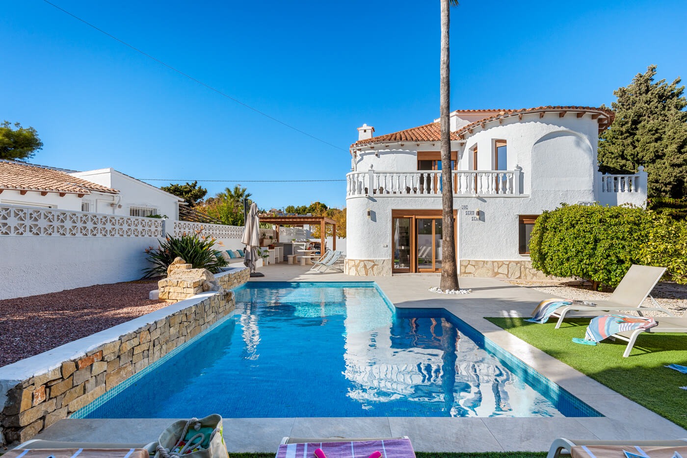 Rent Villa in Calpe K9 Ortenbach picture-00